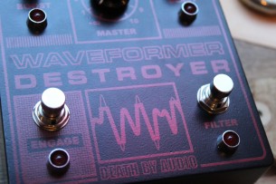 DEATH BY AUDIO "Waveformer destroyer"