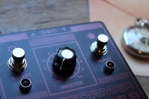 DEATH BY AUDIO "Waveformer destroyer"