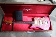 FENDER "Custom Shop Master Builder David Brown ´62 Jazzmaster Heavy Relic, Pink Paisley" HARDCASE, PAPERS