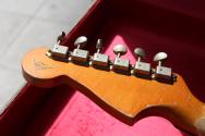 FENDER "Custom Shop Master Builder David Brown ´62 Jazzmaster Heavy Relic, Pink Paisley" HARDCASE, PAPERS