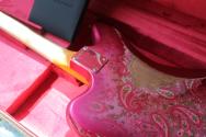 FENDER "Custom Shop Master Builder David Brown ´62 Jazzmaster Heavy Relic, Pink Paisley" HARDCASE, PAPERS
