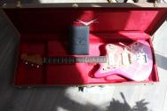 FENDER "Custom Shop Master Builder David Brown ´62 Jazzmaster Heavy Relic, Pink Paisley" HARDCASE, PAPERS