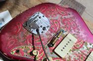 FENDER "Custom Shop Master Builder David Brown ´62 Jazzmaster Heavy Relic, Pink Paisley" HARDCASE, PAPERS