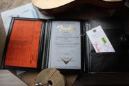 FENDER "Limited Custom Shop Bow Tie Tele Custom Relic Aged Firemist Gold" HARDCASE,