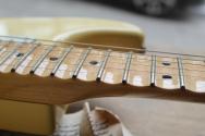 FENDER "Custom Shop Yngwie Malmsteen Vintage White, Scalloped Maple" HARDCASE, PAPERS, STRAP, 3, 68 KG