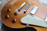 MAYBACH "Lester Bullion Gold with Mini Humbuckers ´60s Slim Taper" HARDCASE, 3, 6 KG