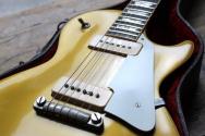 GIBSON "1952/1953 Les Paul Standard Goldtop" HARDCASE, 3, 8 KG