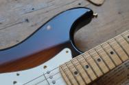 FENDER "60th Anniversary Commemorative Stratocaster" HARDCASE, 3, 44 KG