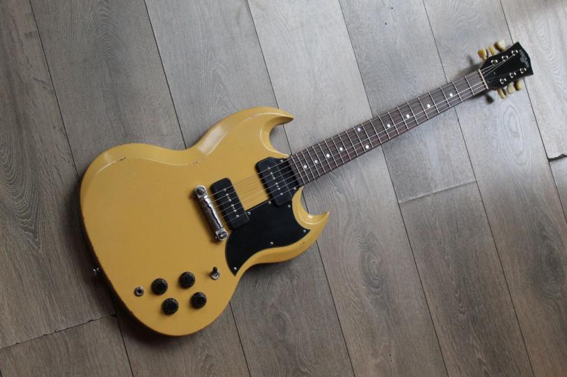 MAYBACH Albatroz 65 -2 - TV Yellow P-90 Aged, HARDCASE, 2, 70 KG
