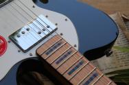 SQUIER "FSR Classic Vibe '70s Telecaster Thinline,, Black" 3, 30 KG