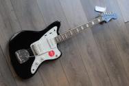SQUIER "Classic Vibe '60s Jazzmaster Laurel Black" 3, 60 KG