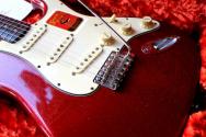 GVT "Double-Cut Custom Special 60s,Candy Apple Red Glitter Sparkle – Rosewood, Nitro Finish" HARDCASE, 3, 63 KG