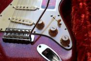 GVT "Double-Cut Custom Special 60s,Candy Apple Red Glitter Sparkle – Rosewood, Nitro Finish" HARDCASE, 3, 63 KG