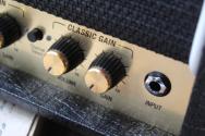Marshall "DSL20HR"