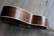 EASTMAN Antique Varnish E22OOSS/V Sunburst, HARDCASE