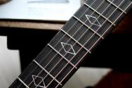 EASTMAN Antique Varnish E22OOSS/V Sunburst, HARDCASE