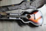 EASTMAN Antique Varnish E22OOSS/V Sunburst, HARDCASE