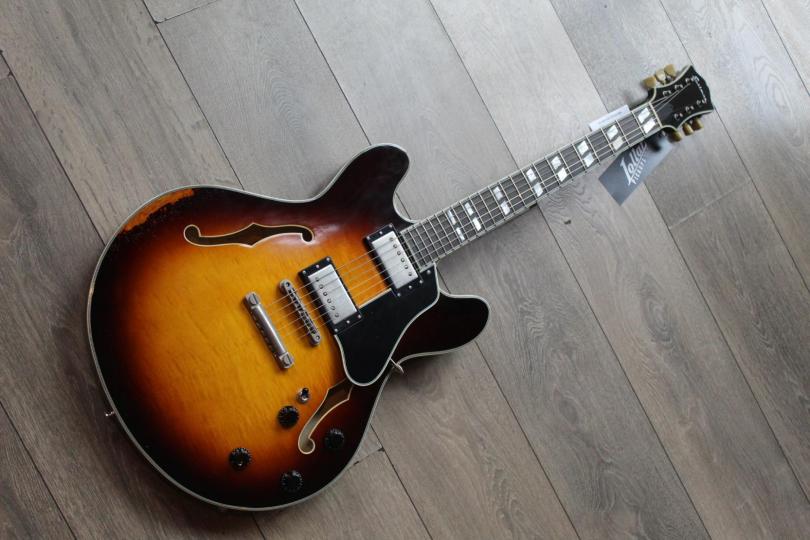 EASTMAN T59/v Antique Varnish Sunburst with Lollar Custom Imperial Pickups, HARDCASE, 3, 49 KG