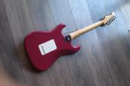 FENDER "Limited for ESTUDIO 54 JL-26 150 Custom Shop 1960 Faded Dakota Red, Rosewood" HARDCASE, 3, 67 KG