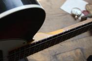 FENDER "Limited for ESTUDIO 54 JL-25 515 B5 1960 Tele Custom Esquire Relic 3 Tone Sunburst" HARDCASE, 3, 12 KG
