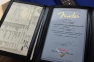 FENDER "Limited for ESTUDIO 54 JL-25 515 B5 1960 Tele Custom Esquire Relic 3 Tone Sunburst" HARDCASE, 3, 12 KG
