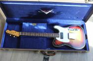 FENDER "Limited for ESTUDIO 54 JL-25 515 B5 1960 Tele Custom Esquire Relic 3 Tone Sunburst" HARDCASE, 3, 12 KG