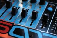 EHX "45000 Stereo Multi-Track Looper" DISCONTINUED!