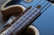 SIRE Marcus Miller D5 Alder Vintage White, 4, 19 KG