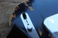 FENDER "Custom Shop Limited Heavy Relic Reverse Custom HS Tele Aged Black Over 3 Color Sunburst" HARDCASE