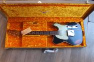 FENDER "Custom Shop Limited Heavy Relic Reverse Custom HS Tele Aged Black Over 3 Color Sunburst" HARDCASE
