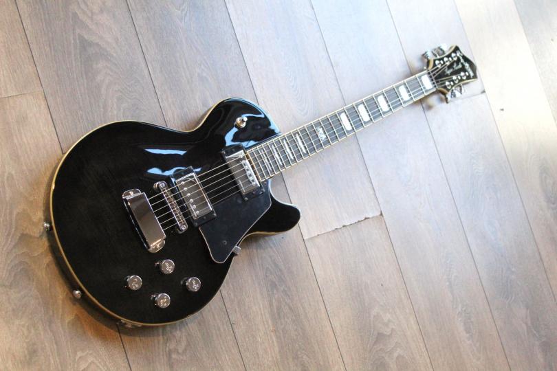HAGSTROM "Super Swede Dark Storm" HARDCASE Brand New