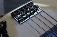 SIRE "Marcus Miller P5R 5-String Vintage White"