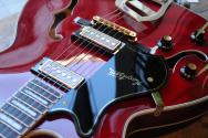 HAGSTROM "´67 Viking II Left Handed Wild Cherry Transparent" ELVIS PRESLEY IS BACK!