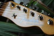 FENDER "Limited Edition Vintera® III Early '60s Telecaster Custom, Rosewood Fingerboard, 3-Color Sunburst" GIGBAG, 3, 54 KG