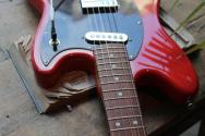 VINTAGE "REVO Series 'Colt' HS Duo Electric Guitar Fiesta Red" 3, 32 KG