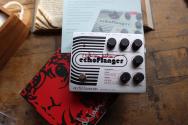 Electro-Harmonix "Adrian Belew Signature Echoflanger Reissue"