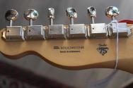 FENDER "LIMITED 75th Anniversary Telecaster Player II Candy Apple Red" 3, 52 KG