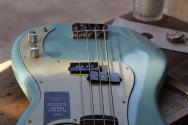 FENDER "LIMITED 75th Anniversary Player II Precision Bass, Rosewood Fingerboard, Daphne Blue" 3, 96 KG