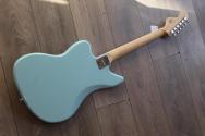 SQUIER "LIMITED Paranormal Electric VI, Laurel Fingerboard, Parchment Pickguard, Matching Headstock, Daphne Blue" 3, 85 KG
