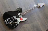 SQUIER "Paranormal Troublemaker Telecaster Deluxe Bigsby" 3, 93 KG