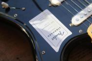 FENDER "Limited Edition Standard Stratocaster, Black" 3, 86 KG