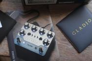 CORNESTONE "LIMITED Gladio v2.1 Double Preamp Pedal"