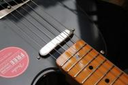 SQUIER "FSR Classic Vibe '50s Telecaster, Maple Fingerboard, Black Pickguard, Black"