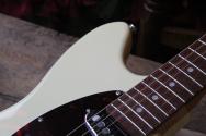 VINTAGE Revo Series Colt SS Twin Vintage White, 3,68 KG