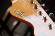 VINTAGE Revo Series Colt SS Twin Vintage White, 3,68 KG